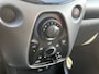 Toyota Aygo 1.0 VVT-i x-play Airco Apple carplay Android auto NL auto Dealer onderhouden