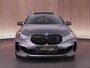 BMW 1-Serie M135i 306pk xDrive |M-sportpakket pro|pano|Harman&Kardon|head-up|Apple Carplay|parkeercamra|stoel & stuurwiel verwarming|19" LMV|