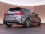 BMW 1-Serie M135i 306pk xDrive |M-sportpakket pro|pano|Harman&Kardon|head-up|Apple Carplay|parkeercamra|stoel & stuurwiel verwarming|19" LMV|