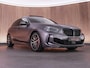 BMW 1-Serie M135i 306pk xDrive |M-sportpakket pro|pano|Harman&Kardon|head-up|Apple Carplay|parkeercamra|stoel & stuurwiel verwarming|19" LMV|