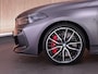 BMW 1-Serie M135i 306pk xDrive |M-sportpakket pro|pano|Harman&Kardon|head-up|Apple Carplay|parkeercamra|stoel & stuurwiel verwarming|19" LMV|