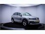Volkswagen Tiguan 2.0 TSI 4Motion R LINE Highline Business PANO | 360 CAM | ACC | APP CONNECT | HEAD UP | FULL LED | TREKHAAK | LMV 19''