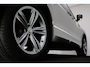 Volkswagen Tiguan 2.0 TSI 4Motion R LINE Highline Business PANO | 360 CAM | ACC | APP CONNECT | HEAD UP | FULL LED | TREKHAAK | LMV 19''