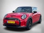 MINI Cooper MINI Yours 33 kWh (NL-auto, 1e Eig, BTW, Camera, Carplay, Climate Con, Navi, Parkeersensor, Etc)