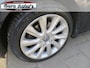 Volvo V40 2.0 T3 Momentum half leder ,airco ecc ,bots herkenning etc