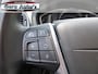 Volvo V40 2.0 T3 Momentum half leder ,airco ecc ,bots herkenning etc