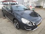 Volvo S60 1.6 T4 Kinetic nl-auto , 180 pk ,vele extra`s