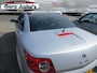 Renault Megane Coupé-Cabriolet 1.6-16V Privilège Luxe inruilkoopje cabrio rijden voor een spot prijsje !