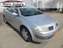Renault Megane Coupé-Cabriolet 1.6-16V Privilège Luxe inruilkoopje cabrio rijden voor een spot prijsje !