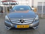 Mercedes-Benz B-klasse 180 Ambition nl-auto bi-xenon ,cruise control pdc led