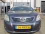 Toyota Avensis Wagon 1.8 VVTi Business portier schade