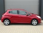 Peugeot 208 1.2 PureTech Allure | Dealer ond. | Distr. verv. | Trekhaak | Navigatie