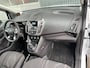 Ford Transit Connect 1.0 Benzine Btw vrij Airco 3-Persoons Kastinrichting Trekhaak 1200kg Parkeersensoren achter Marge Camera Navigatiesysteem 1e eigenaar Bpm vrij voor particulier gebruik!!