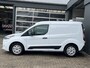 Ford Transit Connect 1.0 Benzine Btw vrij Airco 3-Persoons Kastinrichting Trekhaak 1200kg Parkeersensoren achter Marge Camera Navigatiesysteem 1e eigenaar Bpm vrij voor particulier gebruik!!