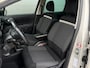 Citroën C3 Aircross 1.2 PureTech Shine Automaat | Dealer ond. | Distr. verv. | Trekhaak | All season
