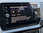 Volkswagen T-Cross 1.5 TSI 150pk DSG R-Line | Camera | Trekhaak | Dode hoek | Navi | IQ light | Rijklaar incl. garantie
