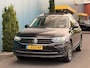 Volkswagen Tiguan 1.5 TSI Life PANO | NAV.VIA.APP | ADAPT.CRUISE | CAM | LED | PDC | 1'EIG