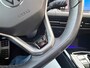 Volkswagen Golf 1.5 eTSI R-Line Pano H&K Carplay Camera Acc