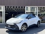 Toyota C-HR / C-HR+ 1.8 Hybrid 140 Dynamic Plus Bi-Tone | Elektrische Achterklep, Stoel + Stuurverwarming, Parkeersensoren, Dodehoekherkenning