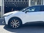 Toyota C-HR / C-HR+ 1.8 Hybrid 140 Dynamic Plus Bi-Tone | Elektrische Achterklep, Stoel + Stuurverwarming, Parkeersensoren, Dodehoekherkenning