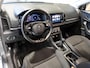 Skoda Karoq 1.5 TSI ACT Business Edition / 150pk / Achteruitrij camera / Adaptieve cruise control / Automatische klimaatregeling /