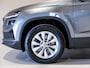 Skoda Karoq 1.5 TSI ACT Business Edition / 150pk / Achteruitrij camera / Adaptieve cruise control / Automatische klimaatregeling /
