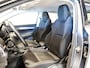 Skoda Karoq 1.5 TSI ACT Business Edition / 150pk / Achteruitrij camera / Adaptieve cruise control / Automatische klimaatregeling /