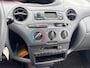 Toyota Yaris 1.0-16V VVT-i Terra