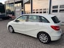 Mercedes-Benz B-klasse 180 Ambition AUTOMAAT,Trekhaak,Xenon