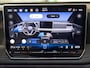 Volkswagen Tiguan 1.5 eHybrid Life Edition / 204pk / SoH 100% / Achteruitrij camera / Dodehoek herkenning / CarPlay /