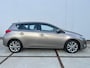 Toyota Auris 1.8 Hybrid Dynamic 5drs - camera - clima - cruise control - bluetooth - trekhaak - NAP - dealer onderhouden - isofix