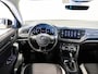 Volkswagen T-Roc 1.5 TSI Sport / 150pk / Panorama dak / Trekhaak / Achteruitrij camera /