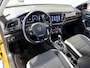 Volkswagen T-Roc 1.5 TSI Sport / 150pk / Panorama dak / Trekhaak / Achteruitrij camera /