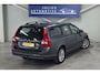Volvo V70 2.5T Momentum Dealer Onderhouden Leer Trekhaak PDC Elektr. Kofferbak Mooi!