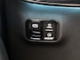 Mercedes-Benz GLB 250+ Business Solution AMG 7p. 85.5 kWh | Premium Plus pakket | Winterpakket | Nightpakket | Parkeerpakket | Vast panoramadak | Burmester® 3D surround sound system | Massage functie | GUARD 360° | 19” vijfspaaks lichtmetalen AMG-velgen |