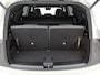 Mercedes-Benz GLB 250+ Business Solution AMG 7p. 85.5 kWh | Premium Plus pakket | Winterpakket | Nightpakket | Sportstoelen Pakket | Vast panoramadak | Burmester® 3D surround sound | Massage functie | GUARD 360° | 19” vijfspaaks lichtmetalen AMG-velgen |