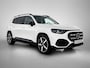 Mercedes-Benz GLB 250+ Business Solution AMG 7p. 85.5 kWh | Premium Plus pakket | Winterpakket | Nightpakket | Sportstoelen Pakket | Vast panoramadak | Burmester® 3D surround sound | Massage functie | GUARD 360° | 19” vijfspaaks lichtmetalen AMG-velgen |