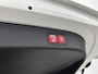 Mercedes-Benz GLB 250+ Business Solution AMG 7p. 85.5 kWh | Premium Plus pakket | Winterpakket | Nightpakket | Sportstoelen Pakket | Vast panoramadak | Burmester® 3D surround sound | Massage functie | GUARD 360° | 19” vijfspaaks lichtmetalen AMG-velgen |