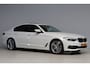 BMW 5-Serie 530e Sport Line | Bowers & Wilkins | massage | head-up | softclose | schuifkanteldak | stoelkoeling | adap. cruise