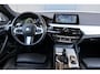 BMW 5-Serie 530e Sport Line | Bowers & Wilkins | massage | head-up | softclose | schuifkanteldak | stoelkoeling | adap. cruise
