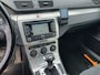 Volkswagen Passat Variant 1.4 TSI Highline BlueM. DSG/NAVI/PDC