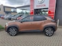 Toyota Yaris Cross 1.5 Hybrid 130 Executive MODELJAAR 2026 HEAD-UP JBL-AUDIO CLIMA STOEL/STUURVERWARMING ELEK-ACHTERKLEP PARK-SENSOR APPLE/ANDROID