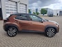 Toyota Yaris Cross 1.5 Hybrid 130 Executive MODELJAAR 2026 HEAD-UP JBL-AUDIO CLIMA STOEL/STUURVERWARMING ELEK-ACHTERKLEP PARK-SENSOR APPLE/ANDROID