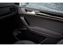 Volkswagen Touran 1.5 TSi 150 pk Highline Business R-line 7p | Keyless | Full LED | Camera | Stoelverwarming