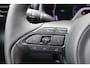 Toyota Yaris Cross HYBRID 130 FIRST EDITION NIEUW MODEL 2026! DIRECT LEVERBAAR!! STOEL/STUURVER LED 17'' LM-VELGEN KEYLESS BLIND SPOT APPLE/ANDROID