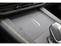 Lynk & Co 01 1.5 More | Trekhaak | 360 Graden camera | Actieve LED Koplampen | Schuif-/Kanteldak | Premium Audio By Harman Kardon | Sfeerverlichting | Dodehoekassistent | Adaptieve Cruise Control | Stuurverwarming | Stoelverwarming | Bestuurdersstoel met geheugen | Getint glas | Elektrisch bedienbare achterklep | Draadloos telefoonoplader
