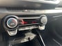 Kia Stonic 1.0 T-GDi MHEV DynamicPlusLine 100 PK | Dealer onderhouden | Trekhaak | All seasonbanden | Fabrieksgarantie t/m 4-4-2030 + 3x 1 jaar* | NAP