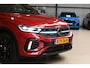 Volkswagen T-Roc 1.5 TSI 150pk R-Line Business+ | IQ. Light | Camera | Elek. klep | 100% (Dealer) onderhouden label