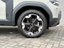 Dacia Duster 1.6 Hybrid 140 Extreme / Techno Pakket / Pack Winter / Pack Assist / Apple Carplay/Android Auto / achteruitrijcamera / cruise control /