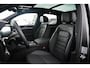Volkswagen Touareg 3.0 TSi eHybrid 4MOTION R design | Luchtvering | Panoramisch schuifdak |  Adaptieve Cruise Control | Head-up display | Leder "Puglia" "R-logo' zwart/ blauwe stikking |